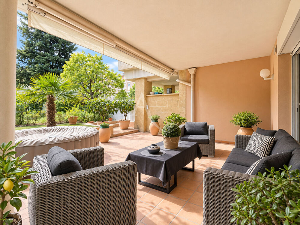 Vente Appartement SAINT-BARNABÉ  T3 EN REZ-DE-JARDIN AVEC JARDIN 140 M² CALME ABSOLU Marseille 12