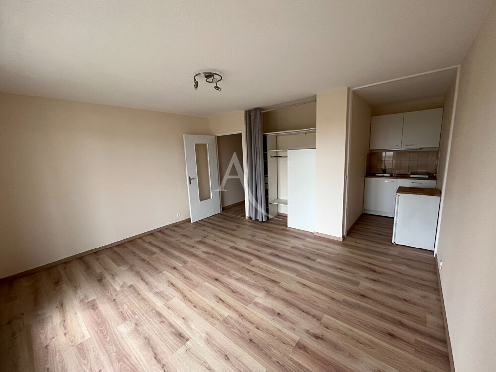 Appartement Pau 1 pièce(s) 27 m2