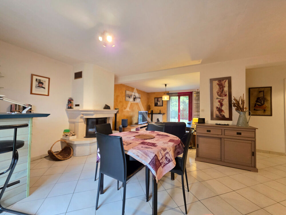 Vente Maison Maison Trilport 5 pièce(s) 97.82 m2 Trilport