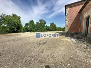  Terrain à vendre 23530 m²