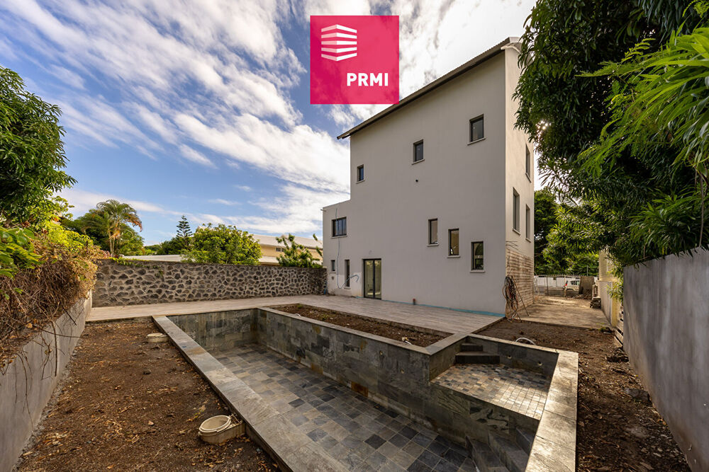 Vente Maison Au coeur de St Paul - Villa contemporaine 200 M² avec piscine - Projet à fort potentiel Saint paul