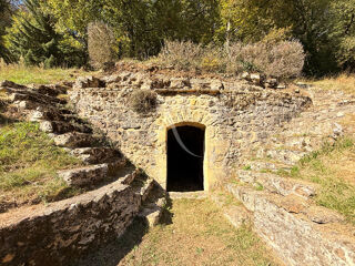  Maison  vendre 7 pices 445 m