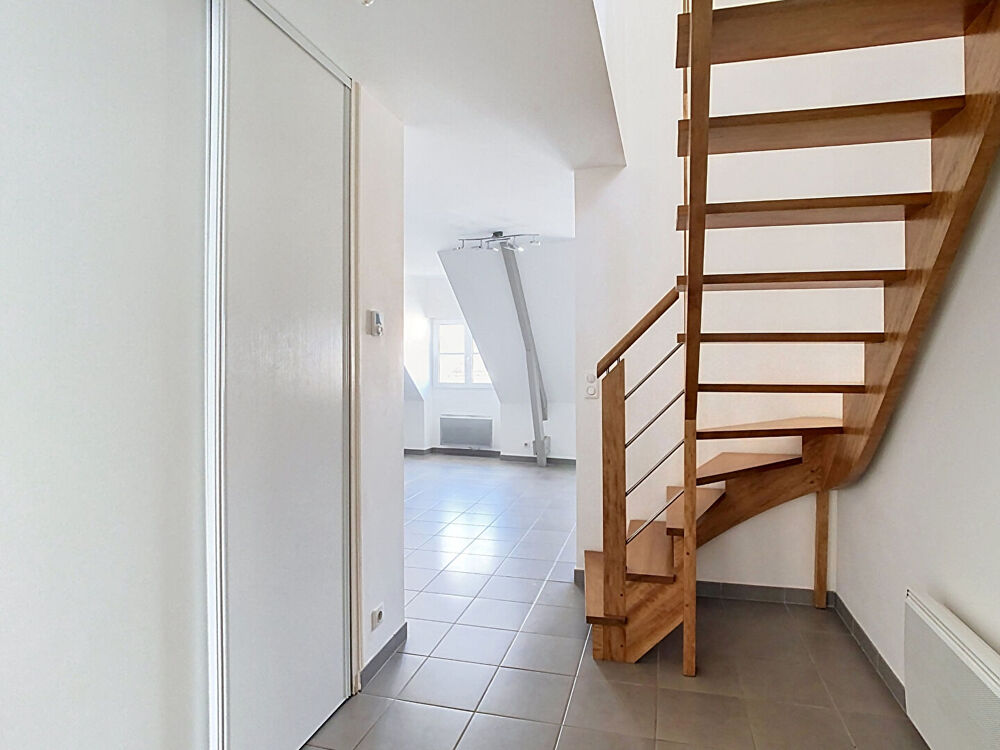 Location Appartement Appartement duplex 3 chambres en centre-ville de Quimper Quimper