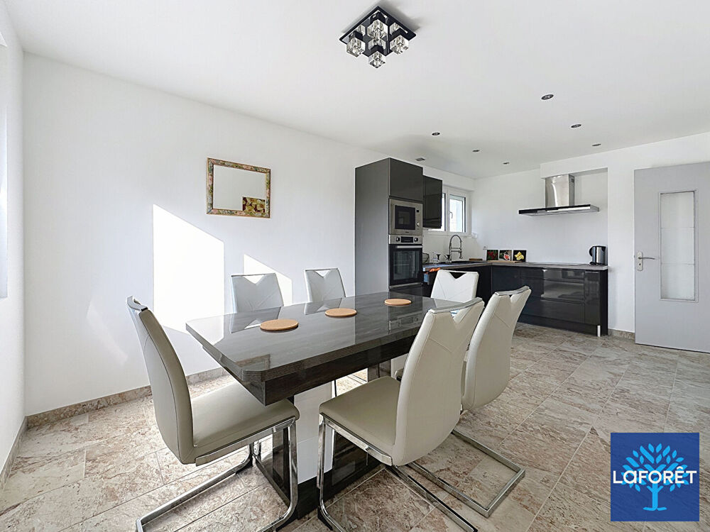 Vente Maison Maison Proche Beaumont Le Roger 5 pièce(s) 87 m2 Beaumont le roger