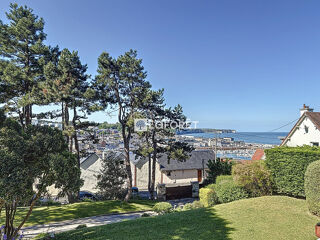  Maison  vendre 10 pices 258 m