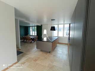  Maison à louer 7 pièces 161 m²