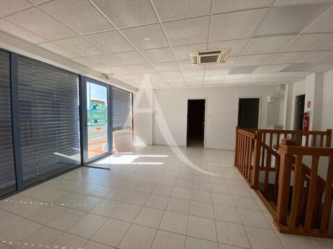   Bureaux L'Isle Jourdain 219.89m² 