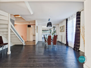  Maison à vendre 9 pièces 226 m²