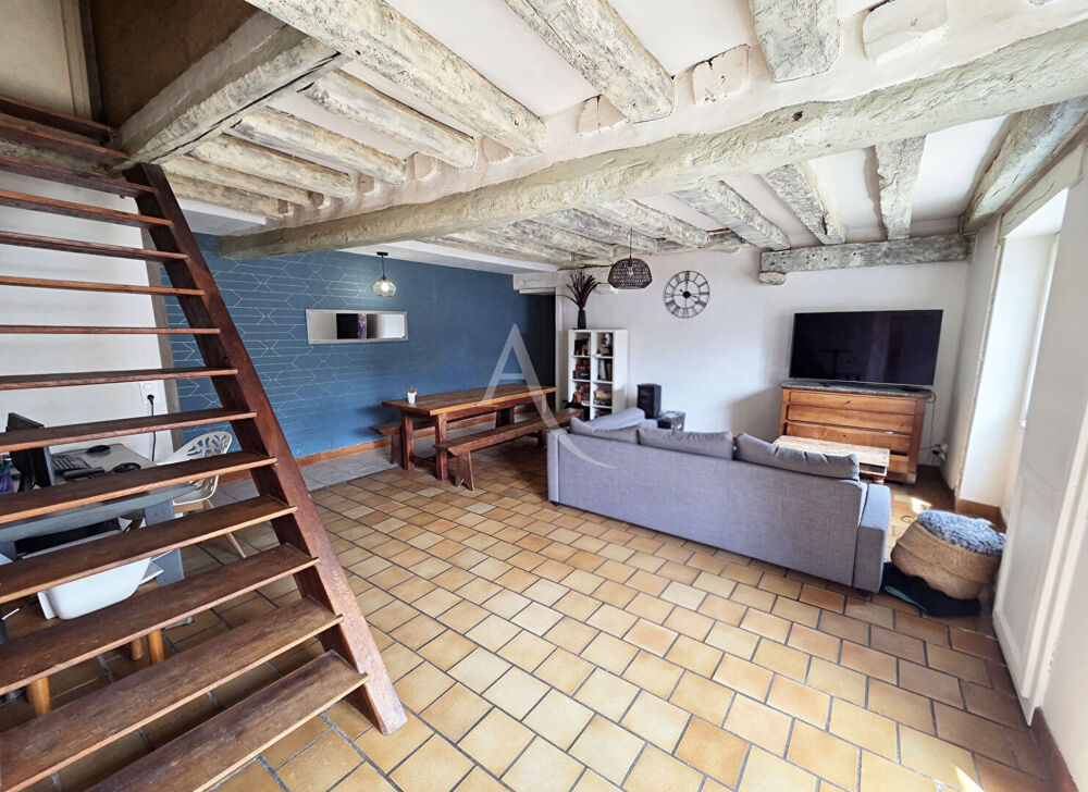 Maison ancienne avec du potentiel !