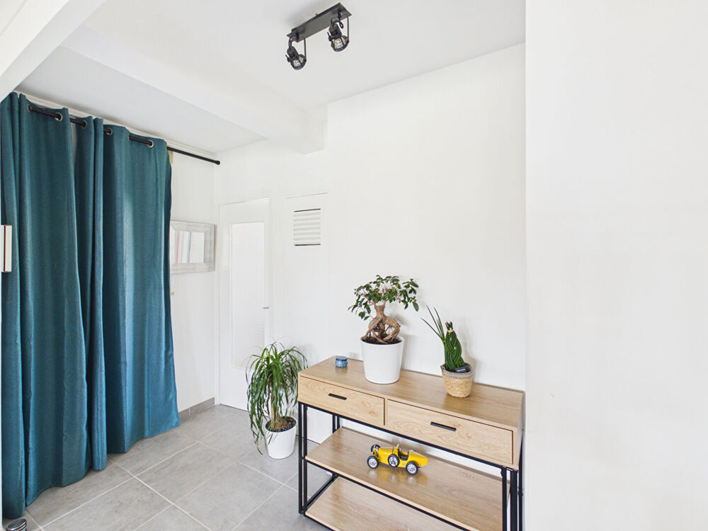 Vente Appartement APPARTEMENT T4 bis  DE 74.44m² AVEC BALCON CAVE ET GARAGE SITUE A BOURG LES VALENCE 26500 Bourg les valence