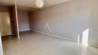 Appartement à louer 1 pièce 34 m²