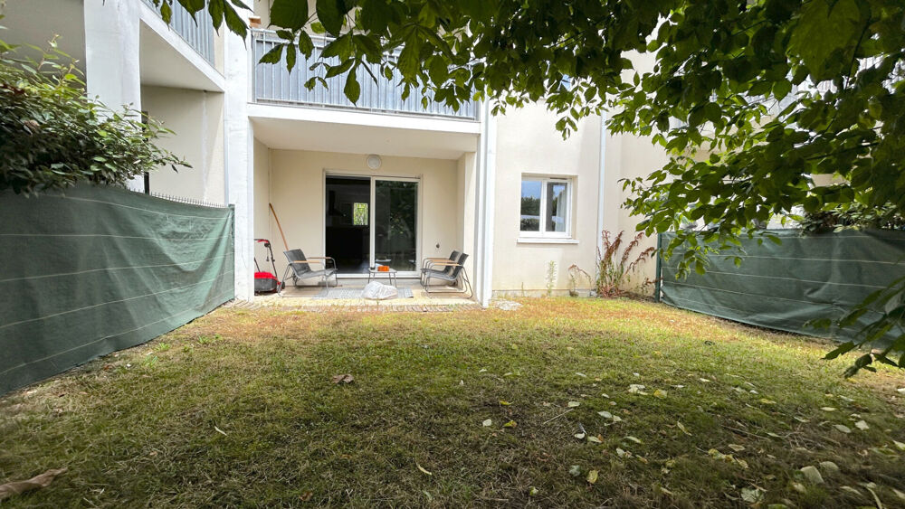 Location Appartement A LOUER APPARTEMENT DE TYPE 2 AVEC JARDIN - SECTEUR BLAYE Saint seurin de cursac