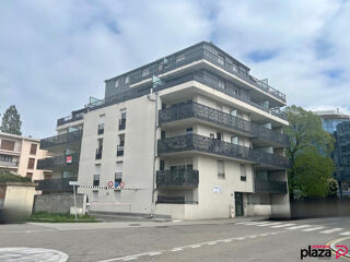 Appartement à louer 2 pièces 44 m²