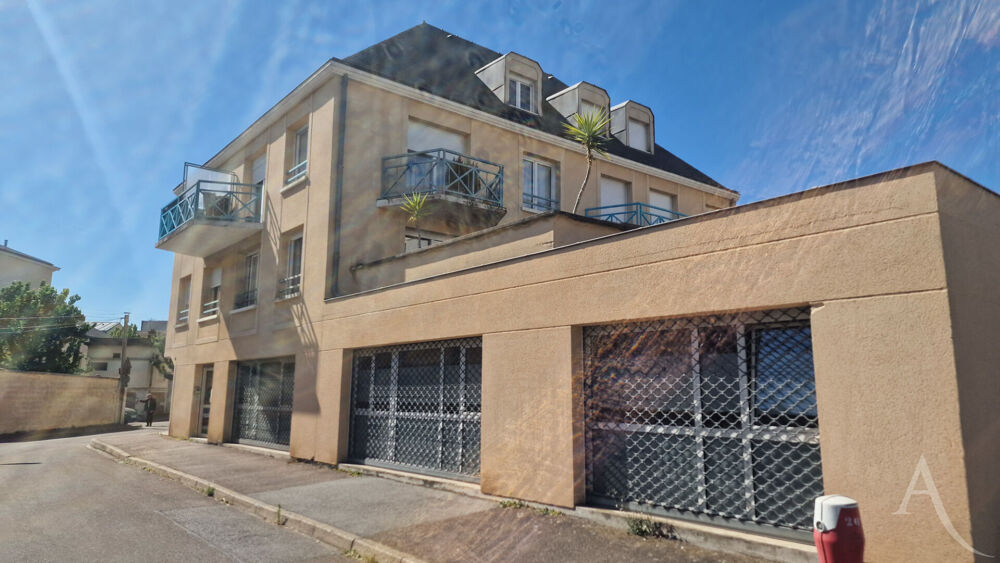 Appartement T2 - 32m² dans le Centre Ville de Mantes La Jolie avec parking et cave