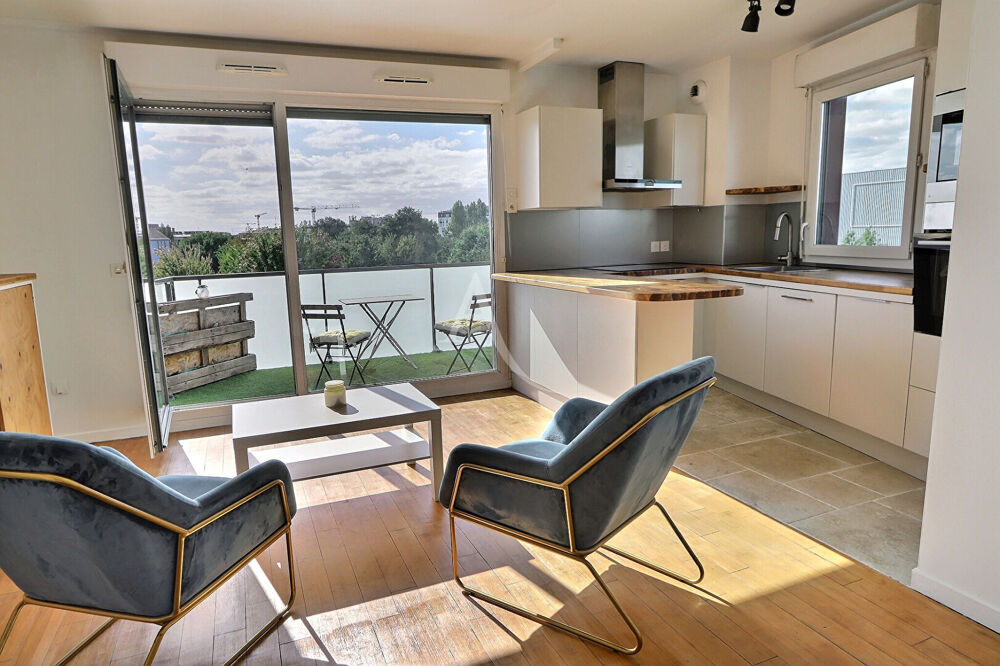 Appartement Aubervilliers 3 pièce(s) 62.69 m2
