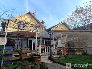  Immeuble � vendre 6 pi�ces 129 m�