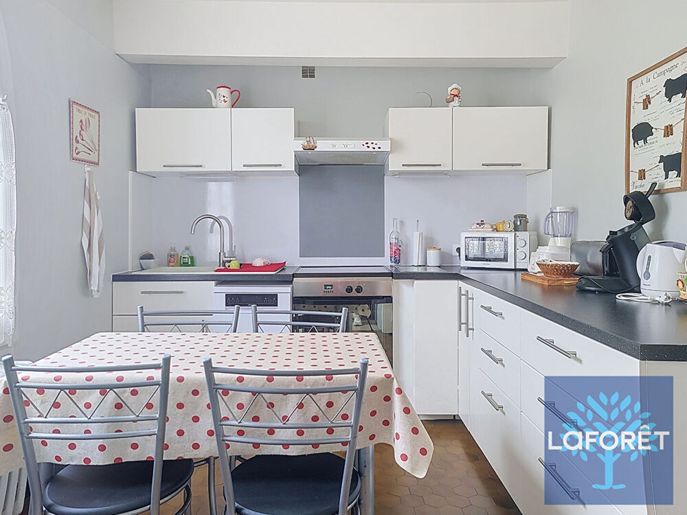 Vente Appartement Etampes centre ville, beau 3 pièces de 73 m² avec balcons et parking Etampes