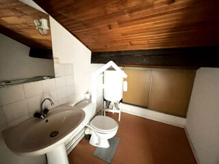  Appartement à louer 2 pièces 33 m²