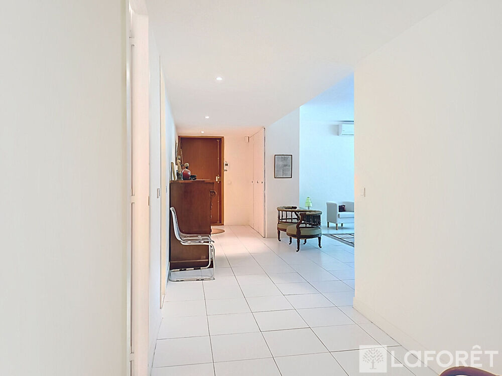 Vente Appartement Orange - Spacieux appartement 166 m² avec multiples terrasses Orange