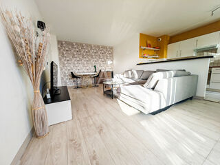  Appartement à louer 3 pièces 57 m²