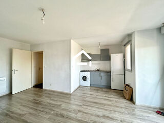  Appartement à louer 2 pièces 41 m²