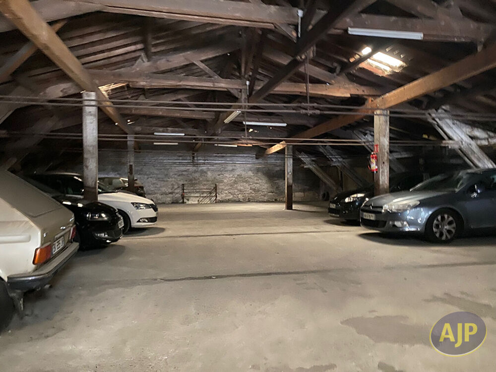 Vente Parking/Garage Emplacement de Parking BORDEAUX CHARTRONS Bordeaux