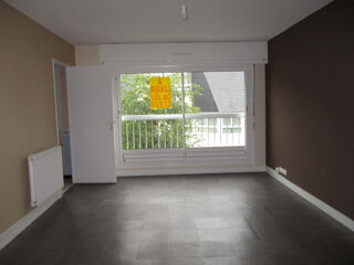  Appartement à louer 2 pièces 51 m²