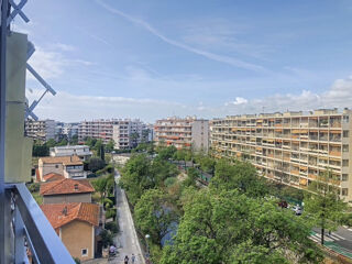  Appartement à louer 1 pièce 37 m²