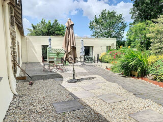  Maison � vendre 7 pi�ces 240 m�