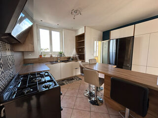  Appartement  vendre 4 pices 102 m