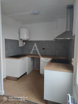  Appartement à louer 1 pièce 27 m²