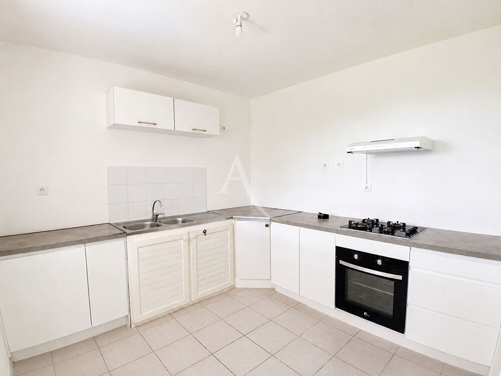 Location Maison Maison T4 de 114 m2 avec jardin quartier calme Gros morne