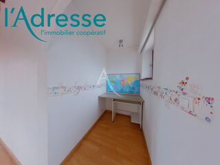  Immeuble � vendre 7 pi�ces 134 m�