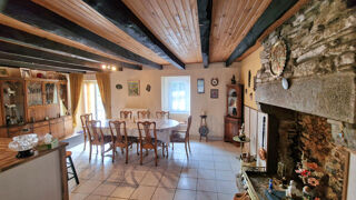  Maison à vendre 8 pièces 217 m²