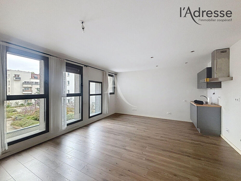Location Appartement Studio de 32m² /Parking  - Centre-ville de Suresnes Suresnes