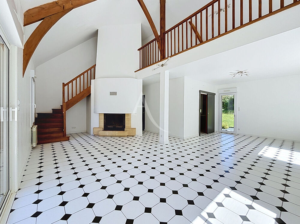 Vente Maison Maison familiale en campagne d'Andouillé - 8 pièce(s) 170.30 m2 Andouille