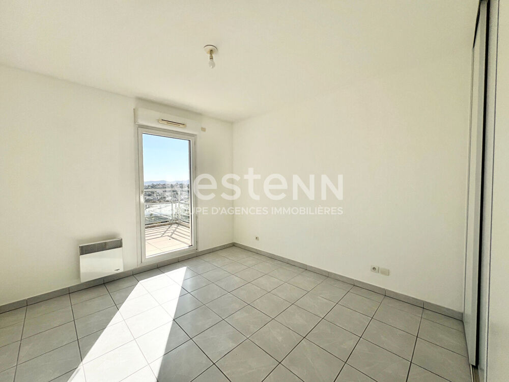 � vendre  Appartement Saint-Rapha�l (83700)