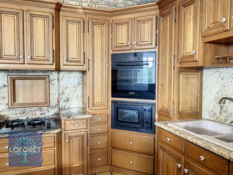  Maison � louer 7 pi�ces 179 m�