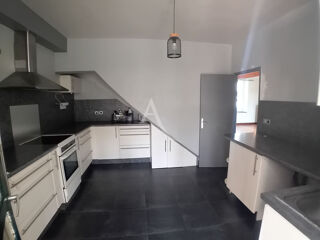  Maison  vendre 6 pices 177 m