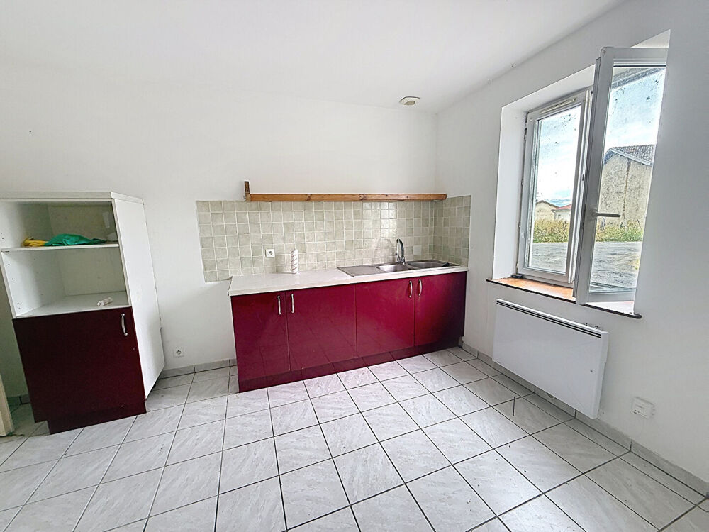 Location Maison Maison de village  90m2 Les Eparres Les eparres