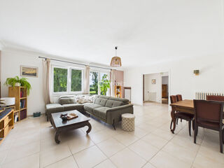  Maison à vendre 9 pièces 201 m²