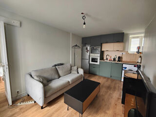  Appartement à louer 2 pièces 28 m²