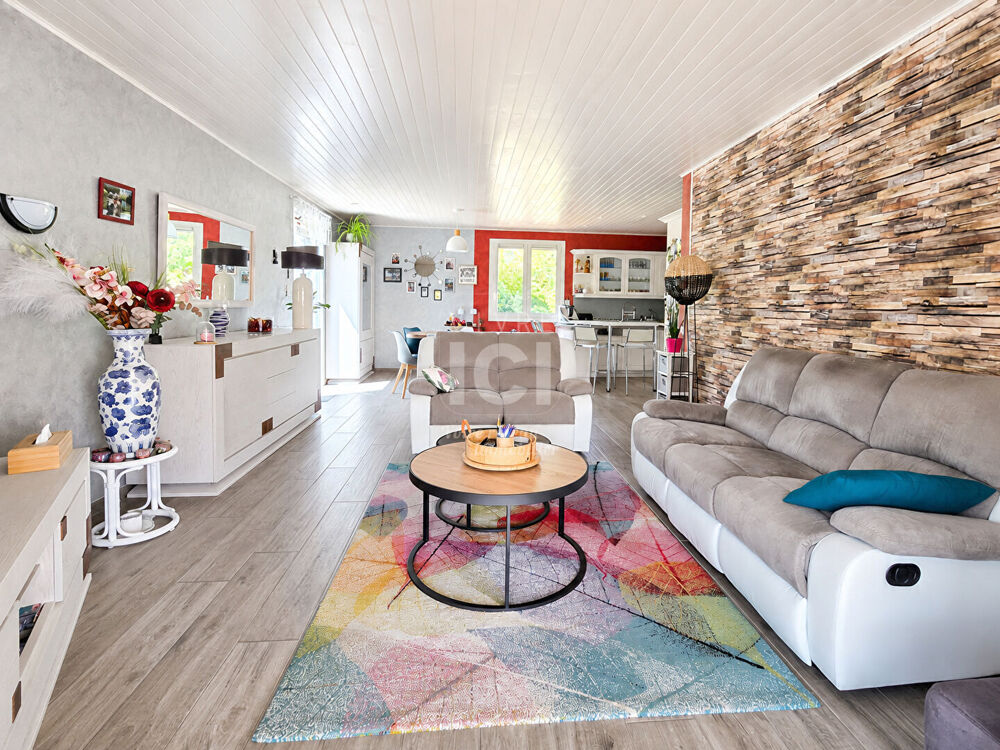 Vente Maison Maison Pont Saint Martin 6 pièce(s) 125 m2 Pont saint martin