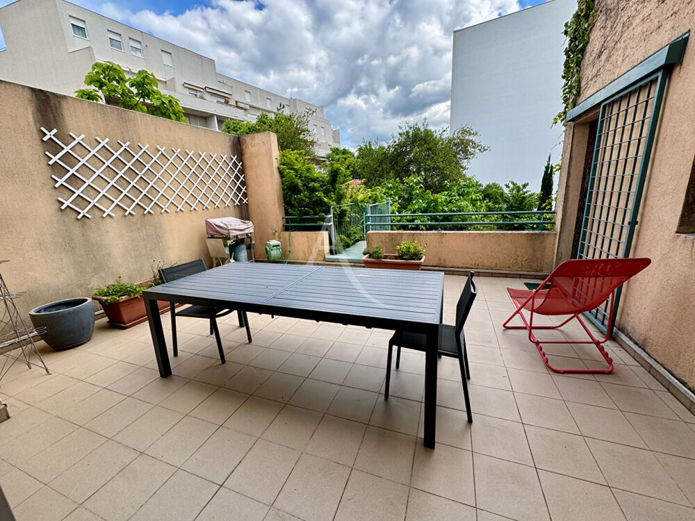 Vente Maison Maison Nimes 10 pièce(s) 322.96 m2 Nimes