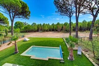 Vente Maison A VENDRE ! Villa neuve 5 chambres de 140 m² avec piscine et garage - VIDAUBAN Vidauban