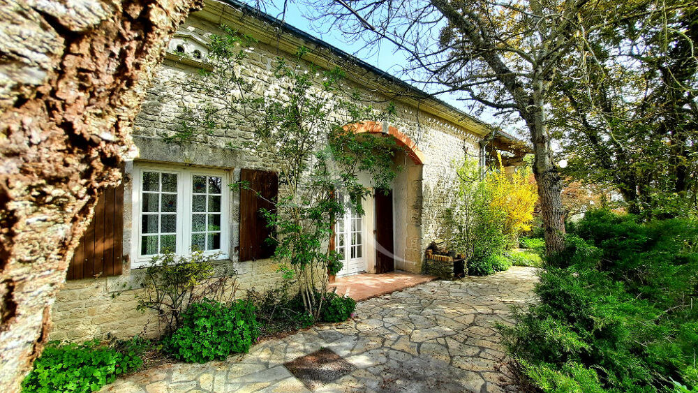 Vente Maison Maison de pierre fin 19ème siècle de 6 pièce(s) 169 m2 Verdille