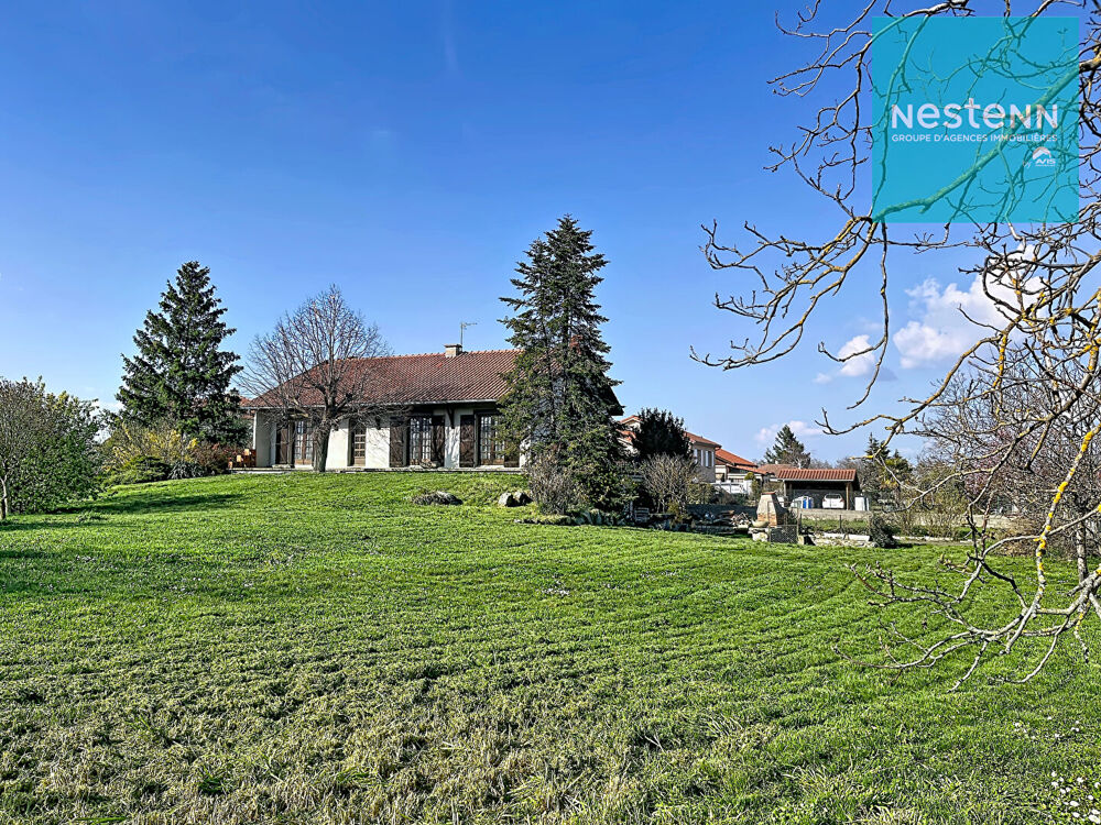 Maison Savigneux 6 pièce(s) 108 m² - Maison Familiale - 4 chambres - 1582 m² de terrain