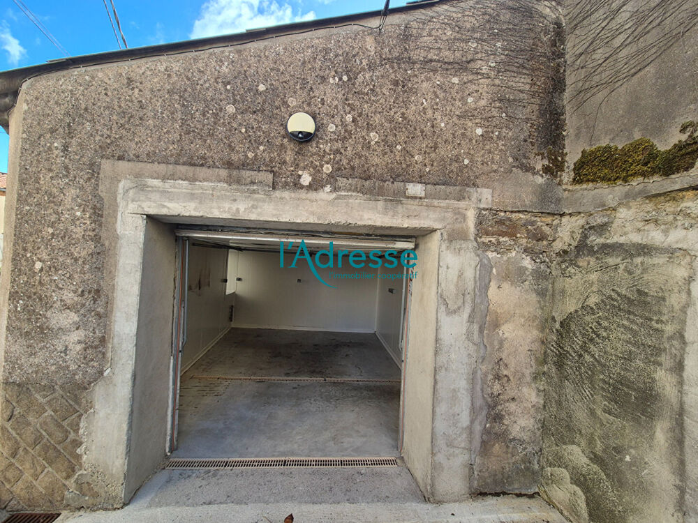 Vente Maison Local professionnel ou maison à rénover Beaupreau en mauges
