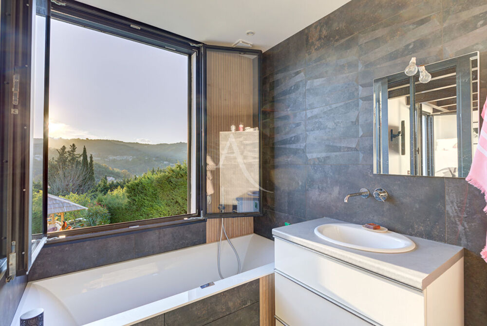  vendre  Maison Auribeau-sur-Siagne (06810)