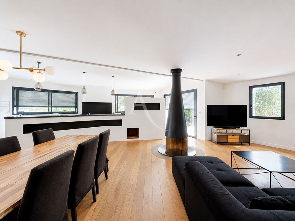 Maison Cantenay Epinard 9 pièce(s) 276 m2
